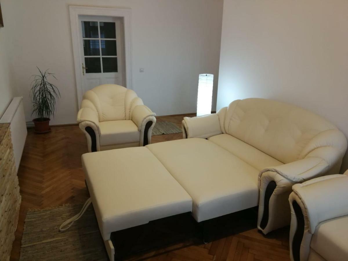 Ferienwohnung Apartament Hunter Cluj-Napoca Exterior foto