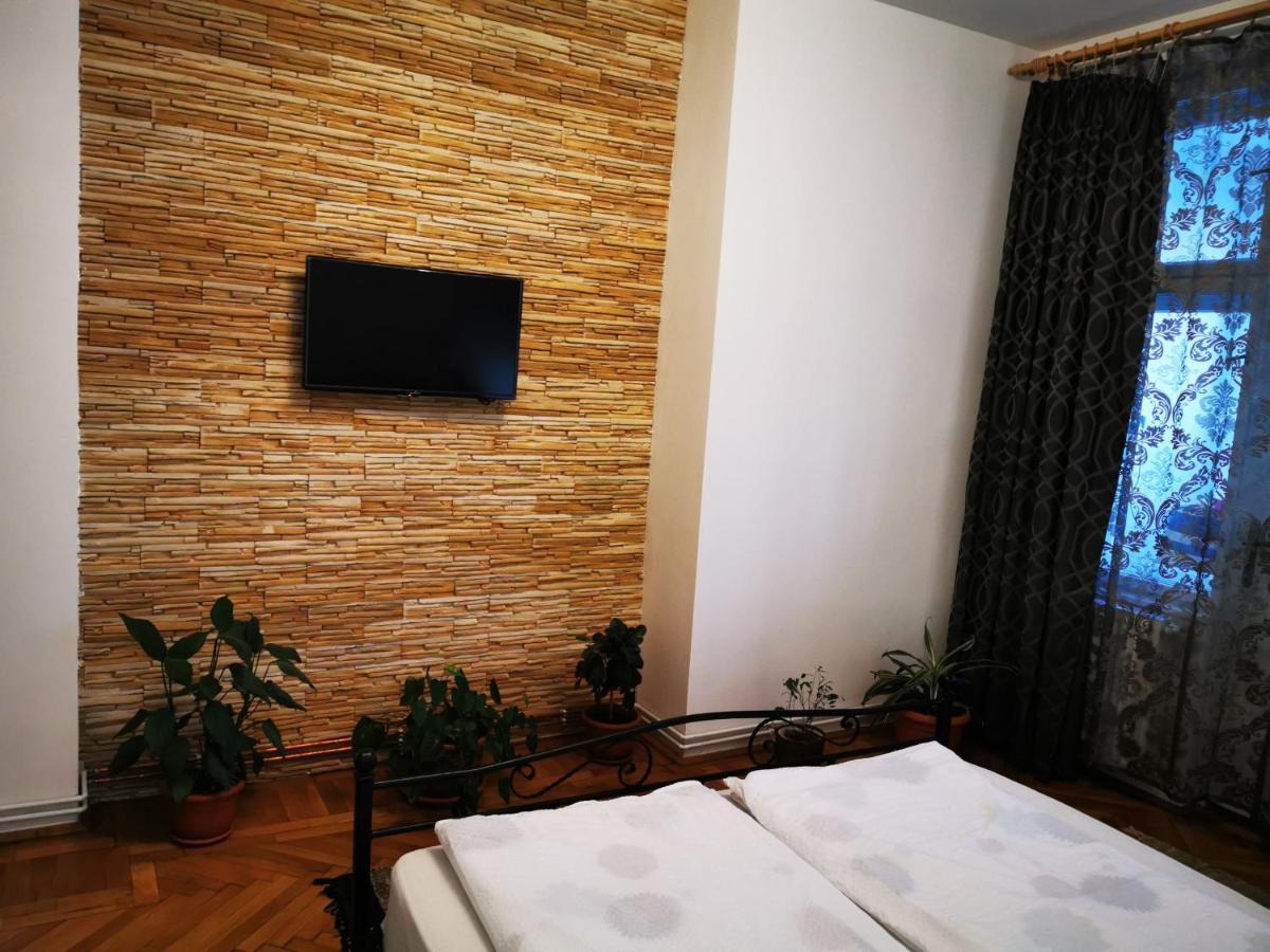 Ferienwohnung Apartament Hunter Cluj-Napoca Exterior foto