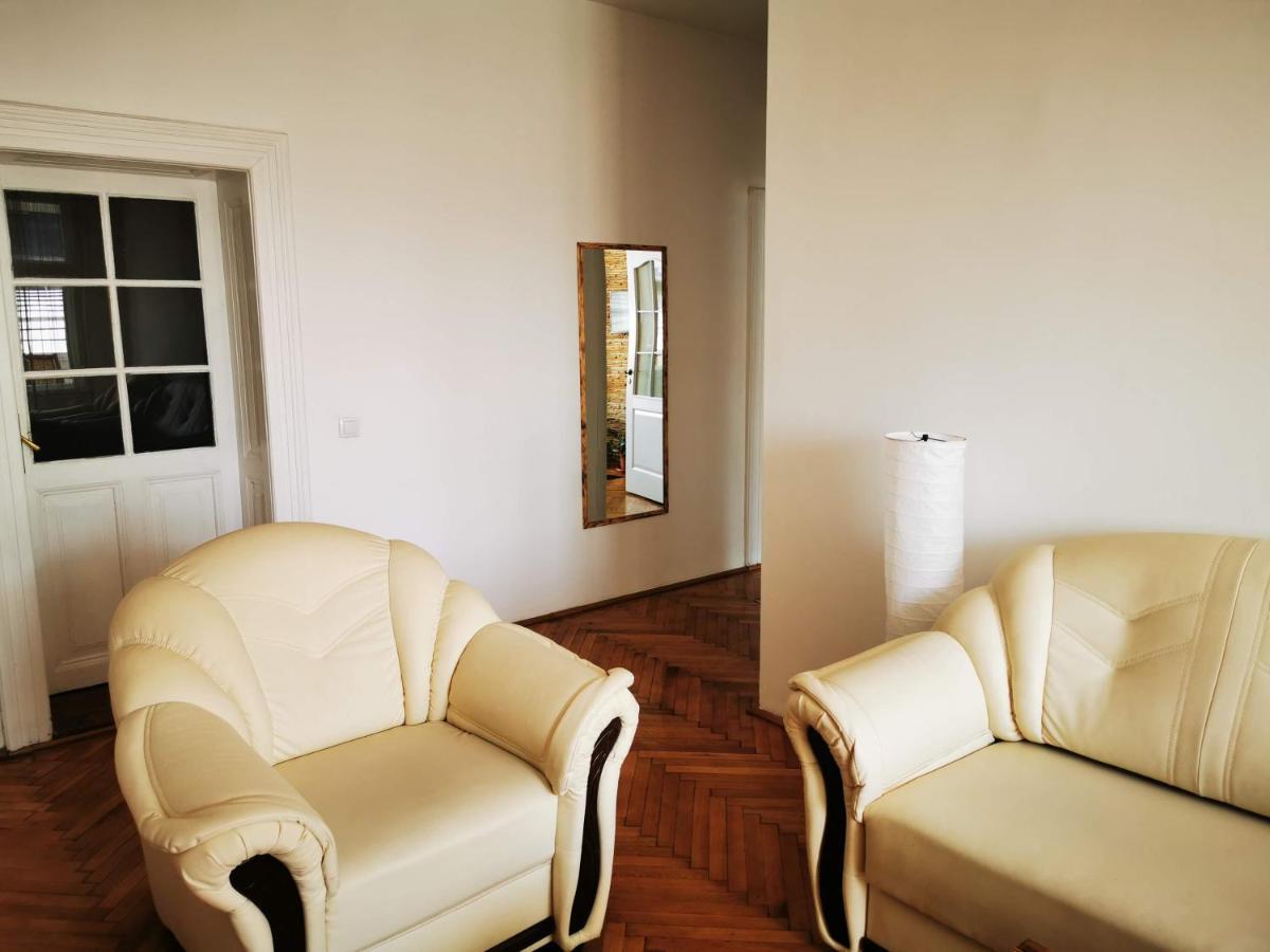 Ferienwohnung Apartament Hunter Cluj-Napoca Exterior foto
